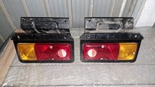 Coppia fari posteriori per
